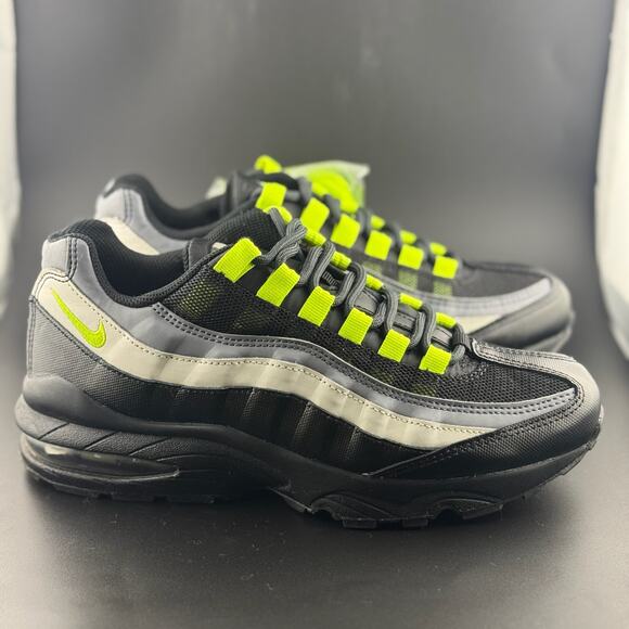 Nike Air Max 95 Black Volt-Dark Grey GS SIZE6